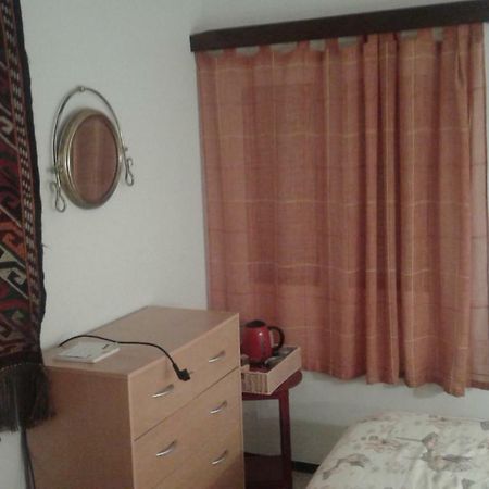 Habitacion Doble En Casa Particular Кадакес Екстериор снимка