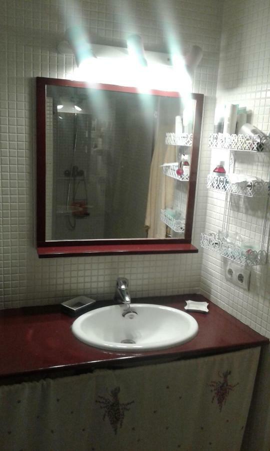 Habitacion Doble En Casa Particular Кадакес Екстериор снимка